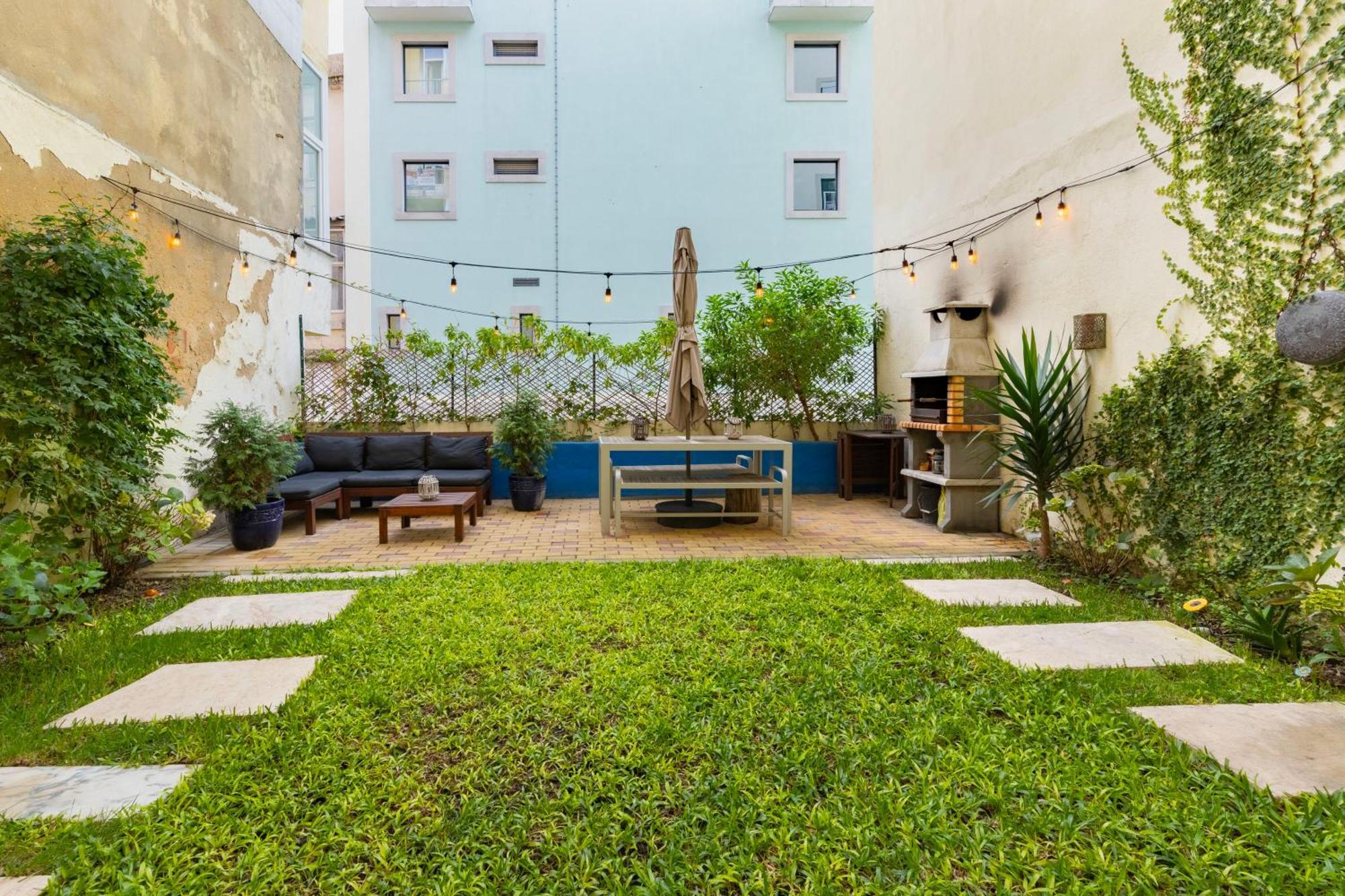 Lisbon Intendente Terrace Apartment With Bbq ภายนอก รูปภาพ